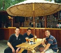 Biergarten an der Disko Bily Kamen in Doksy